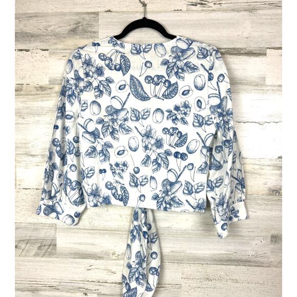 Joie Women’s S White Blue Fruit Print Linen Blend Long Sleeve Crop Top NEW - Picture 3 of 6